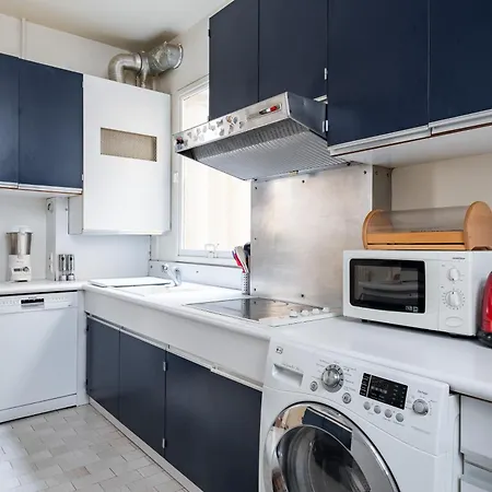 Veeve - Clichy Couture Париж