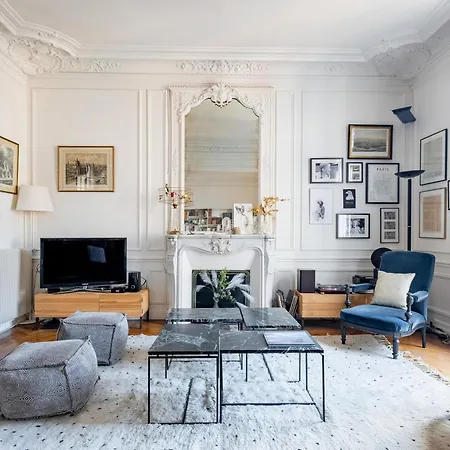 Veeve - Clichy Couture *