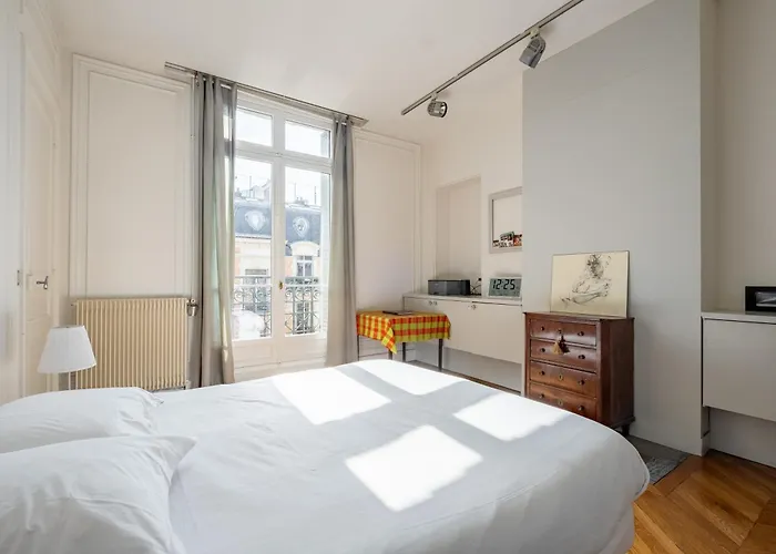 Veeve - Clichy Couture Apartmán *