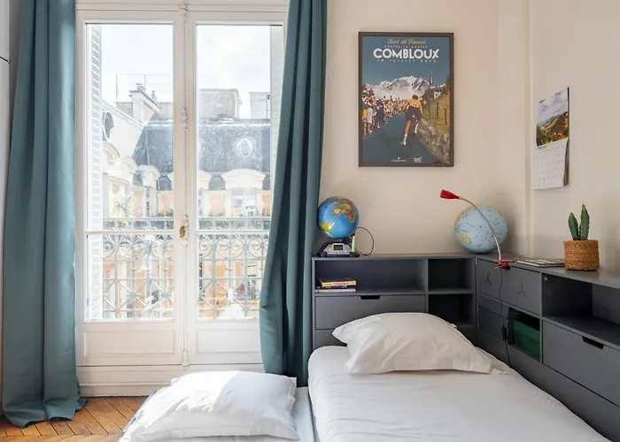Apartmán Veeve - Clichy Couture Paříž